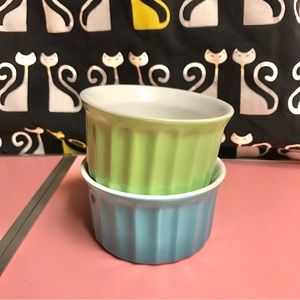 4/$10!!Mini Ramekins